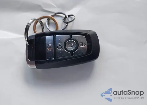 2019 Ford Fusion Se z USA, uszkodzony, nr VIN 3FA6P0HD5KR128532